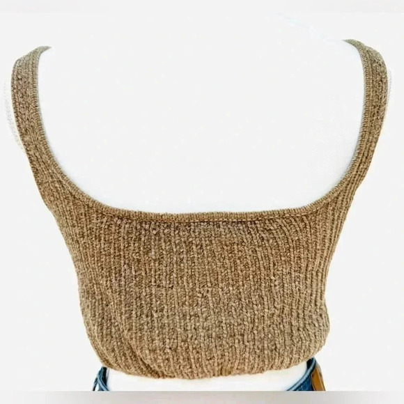 Nikkak Crop Tank Womens Size Medium - Picture 4 of 5